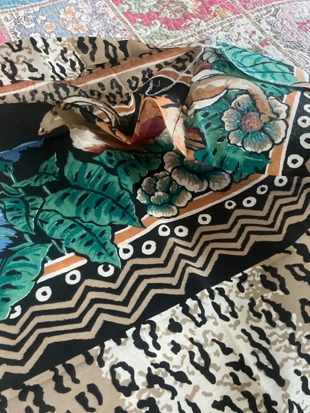 NWOT UNbranded Leopard Jungle Print Queen fitted sheet fabric remnant